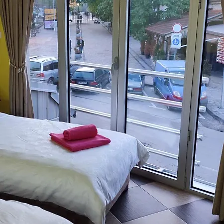 Apartment Studio Apartman Ad Fines Kursumlija